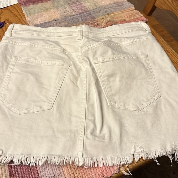 Giddy up Glamour White Jean skirt ECU size Large - Picture 5 of 6